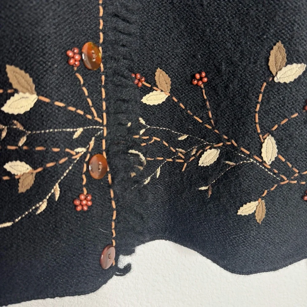 Susan Bristol vintage hand embroidered black leaf wool cardigan medium
